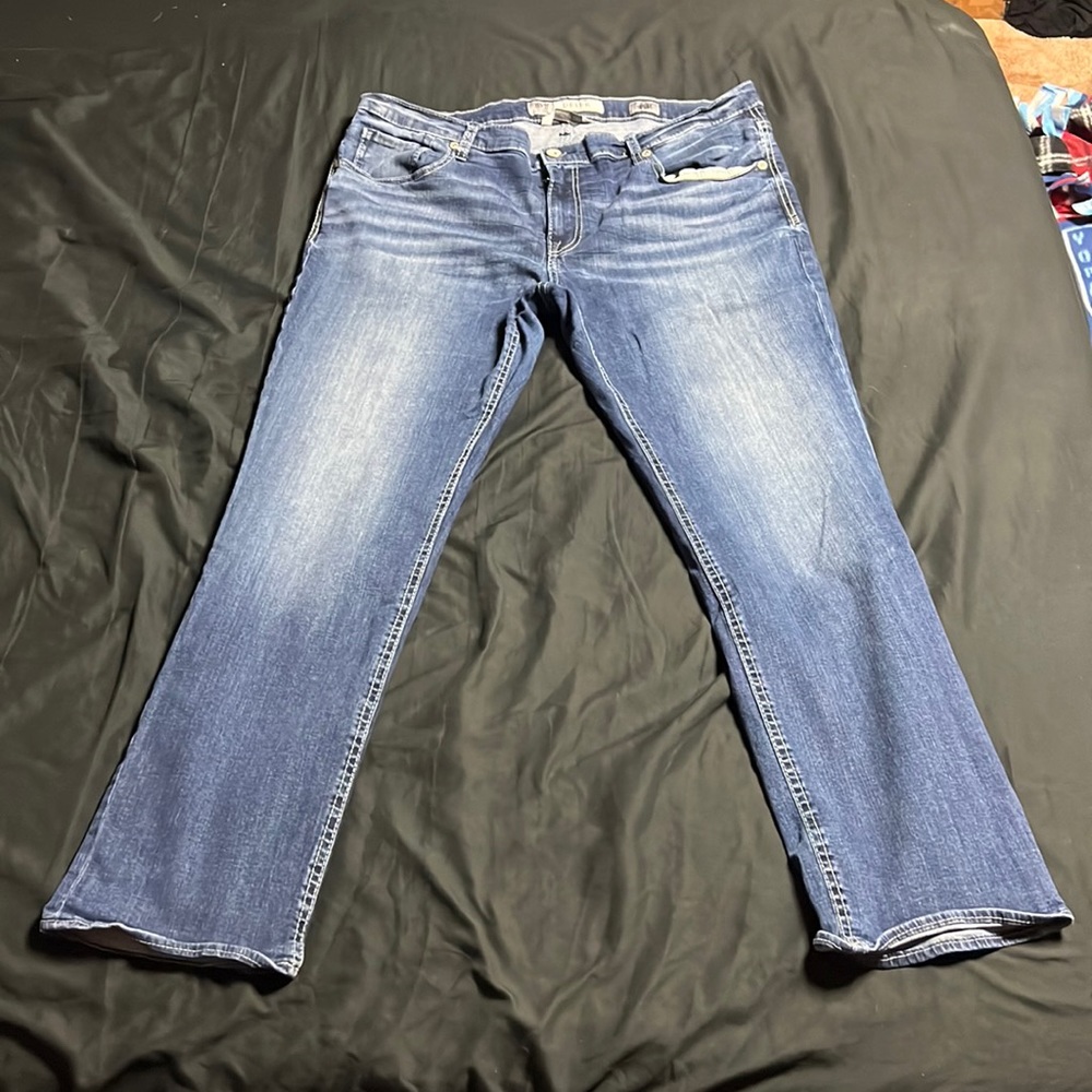 Buckle Derek Straight Leg BKE Jeans